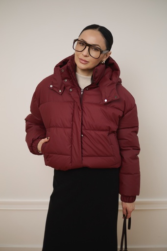 Short puffer jacket